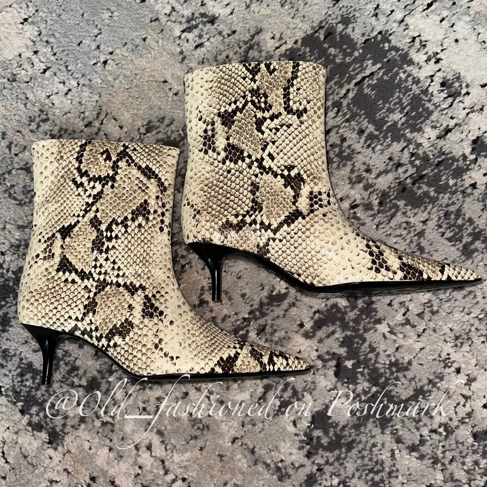 SCHUTZ Frances Pointed Toe Booties - Beige Snake